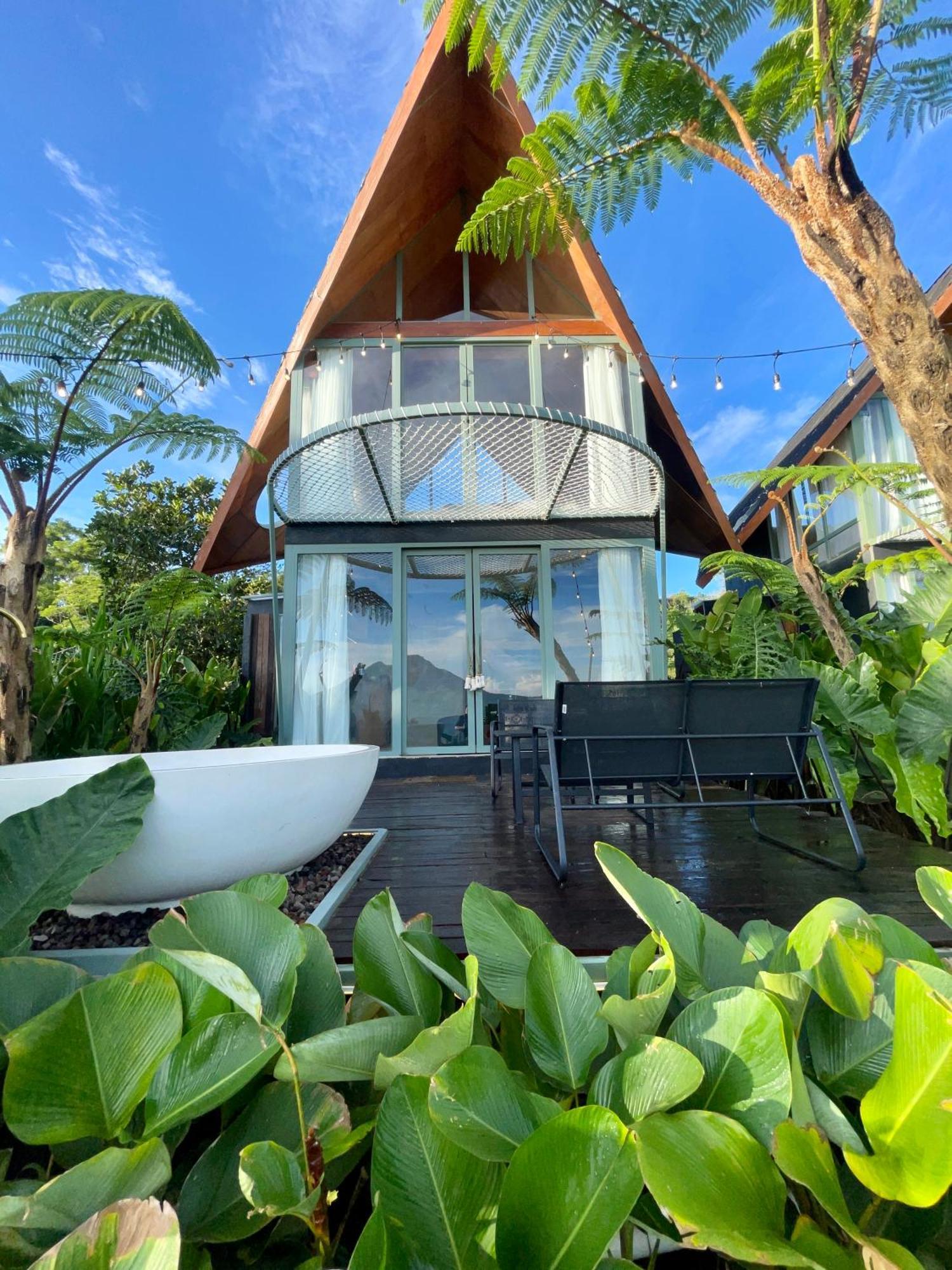Black Wood Cabin Kintamani  Exterior photo